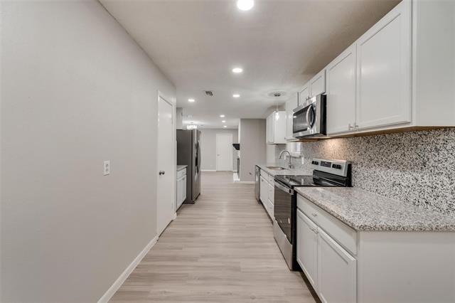 Building Photo - 2325 Shady Grove Dr