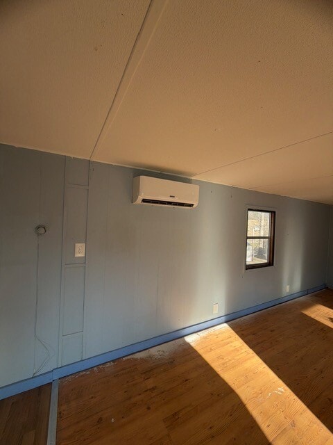 Building Photo - 1075 Sweeten Creek Rd