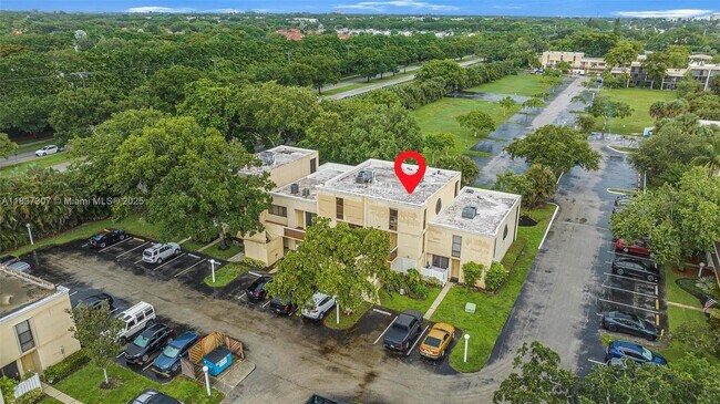 Building Photo - 2911 SW 87th Terrace