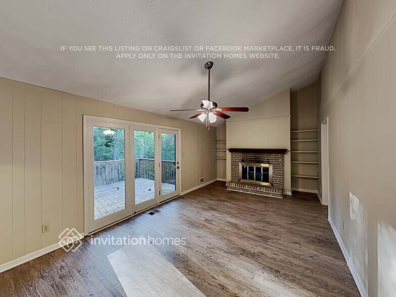 Building Photo - 3541 Ridge View Ct NE