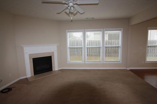 Building Photo - 303 Azalea Loop