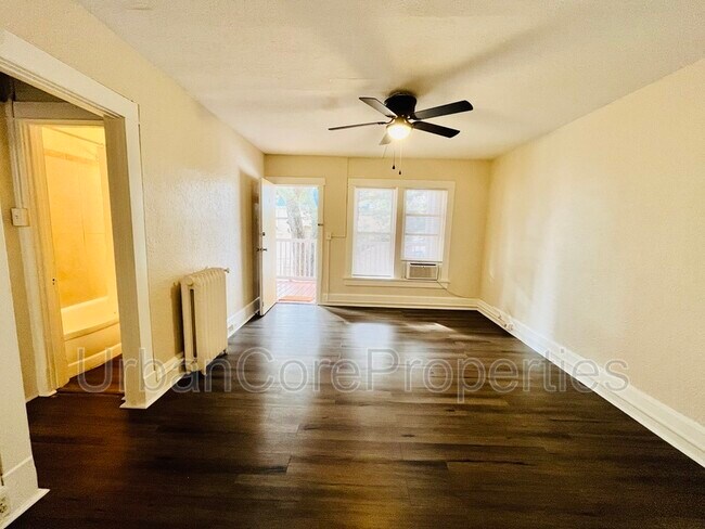 Building Photo - 232 4th St N