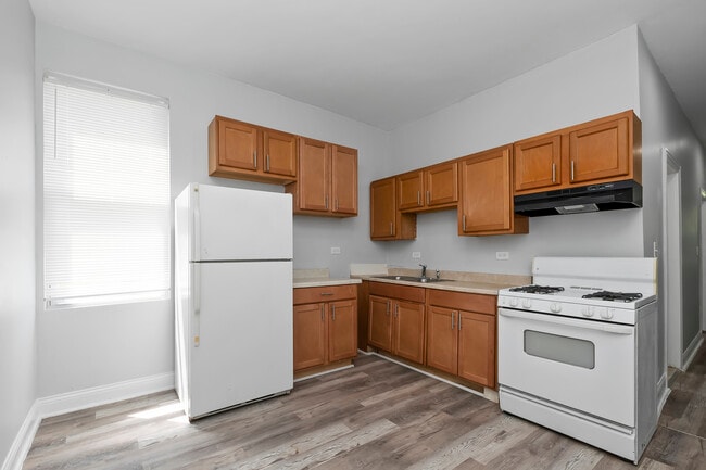 Building Photo - 5357 S Honore St