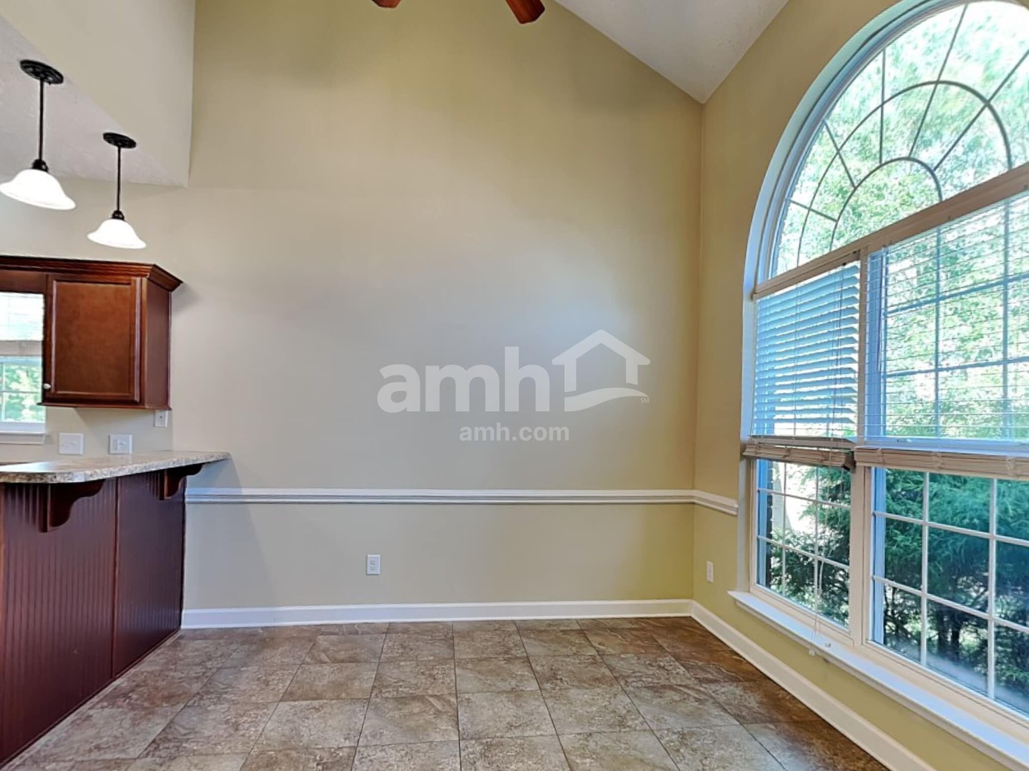 Building Photo - 1205 Sundown Ct