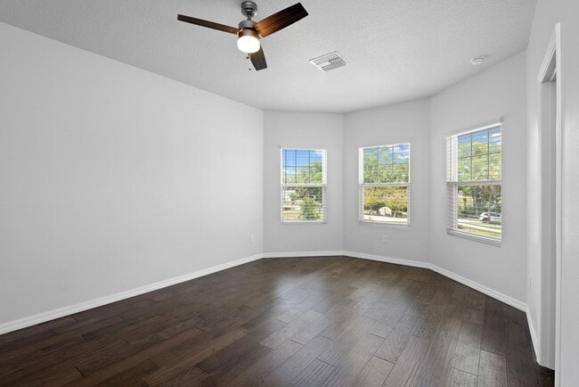 Building Photo - Adorable Home in Casselberry for Lease