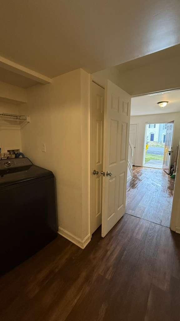 Building Photo - 1029 Aztec Dr