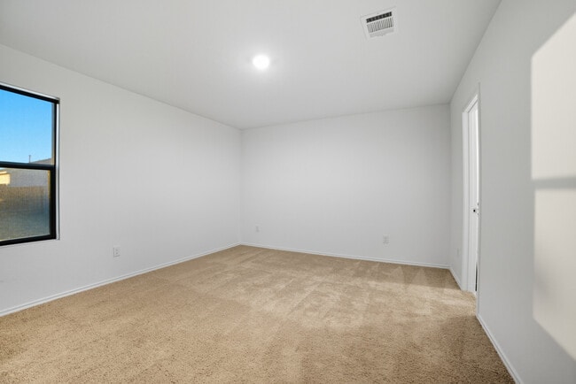 Building Photo - 5410 Hornbeck Hts