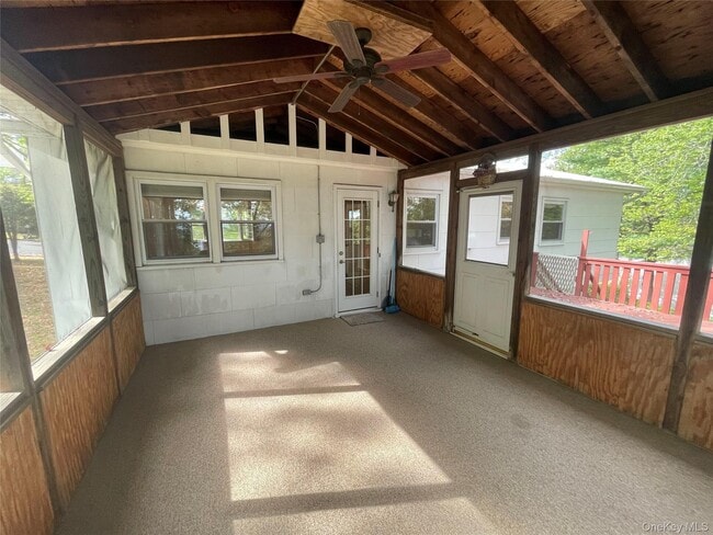 Building Photo - 17 Woodrum Dr