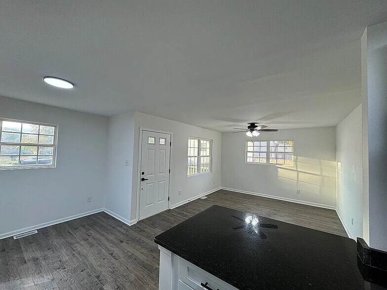 Building Photo - 1232 Soulsville St