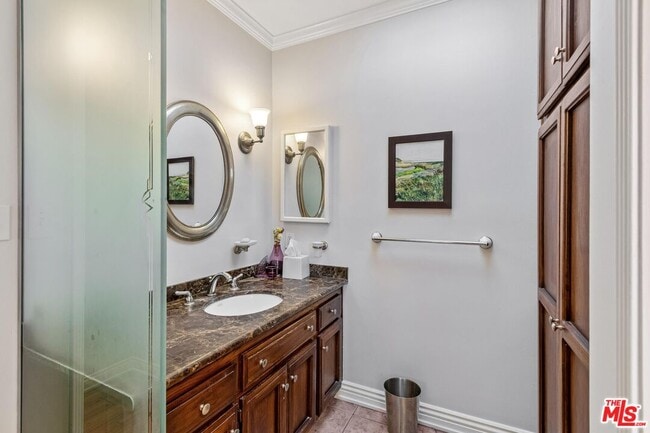 Building Photo - 4180 Keystone Av