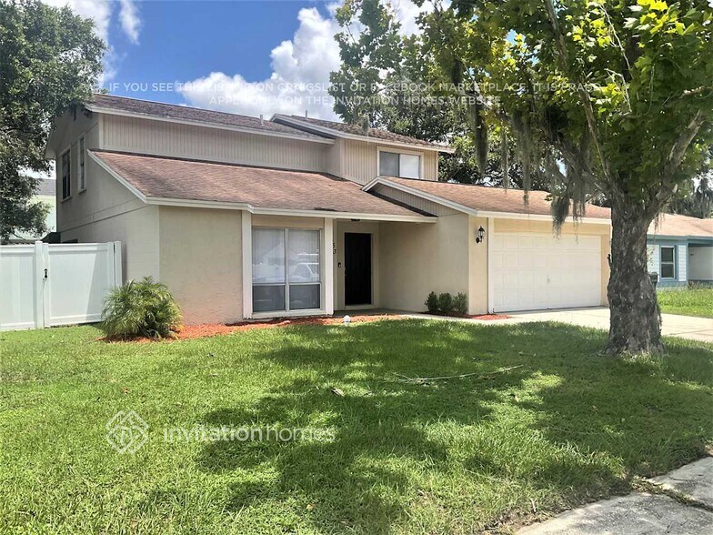 Building Photo - 553 Oak Creek Dr