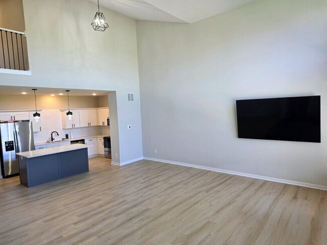 Building Photo - 1008 Maple St