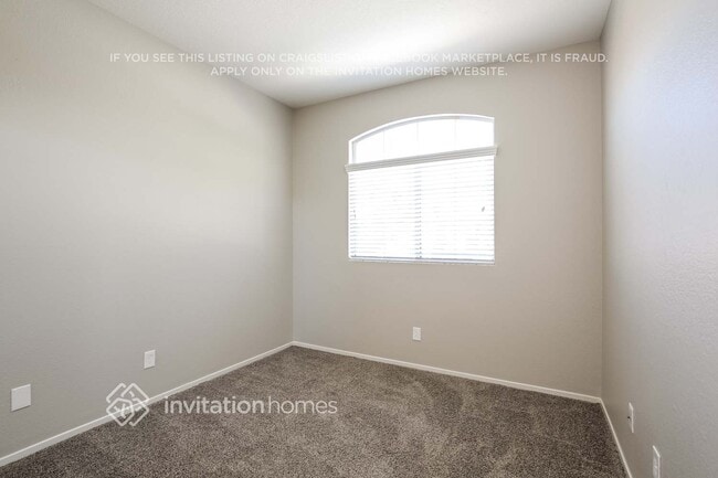 Building Photo - 1625 Golden Glen Ct