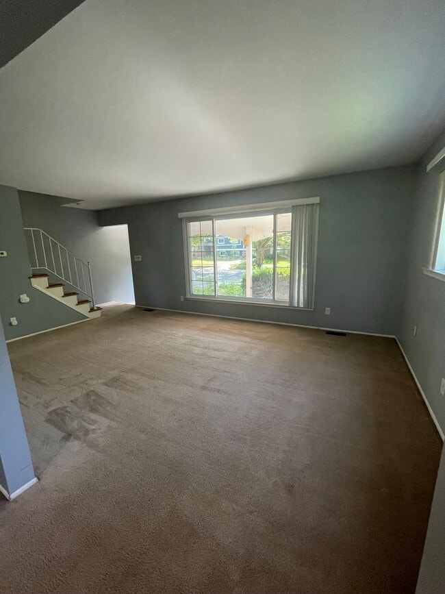 Building Photo - Spacious Four Bedroom Home Available Summer of 2026!