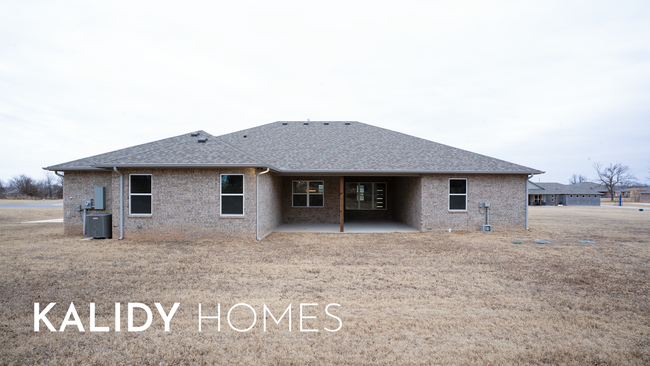 Building Photo - 307 Kirks Holw