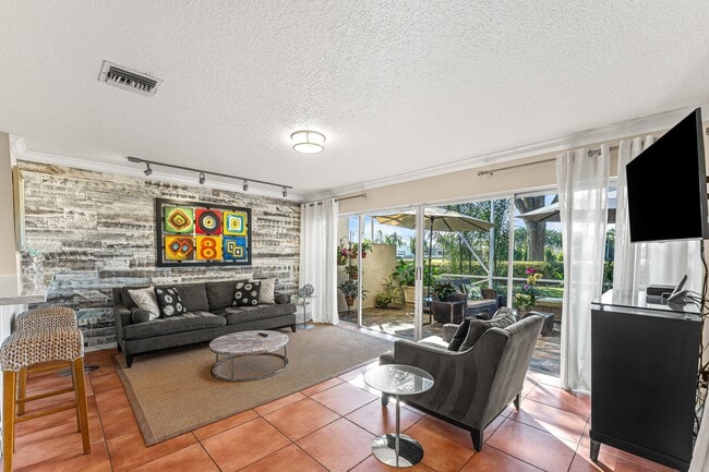 Building Photo - 5218 Windsor Parke Dr