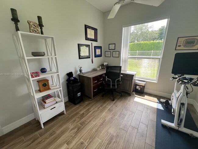 Building Photo - 6328 Hatteras Club Dr