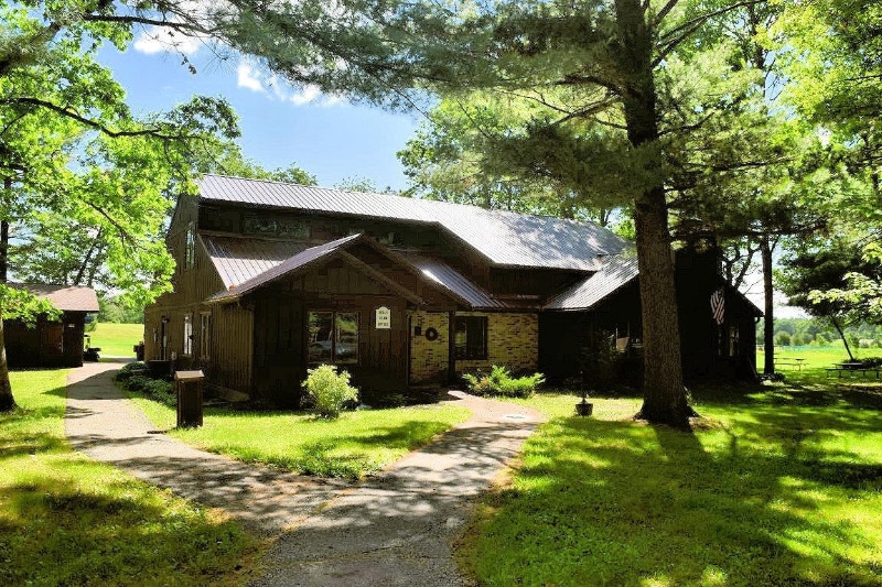 Building Photo - 7 Elm Trail