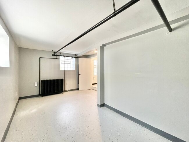 Building Photo - 3717 W Belden Ave