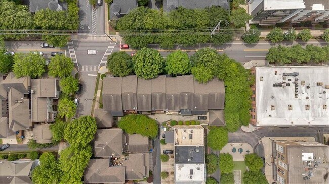 Building Photo - 942 Glenwood Ave SE