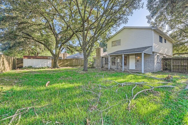 Building Photo - 401 Summer Pl Ct