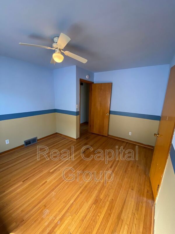 Building Photo - 3518 Ontario Ave