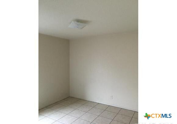 Building Photo - 3901 John Haedge Dr