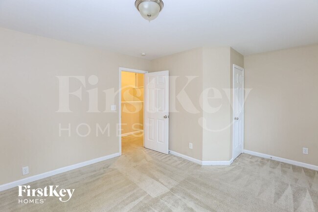Building Photo - 9718 Whitewood Trail
