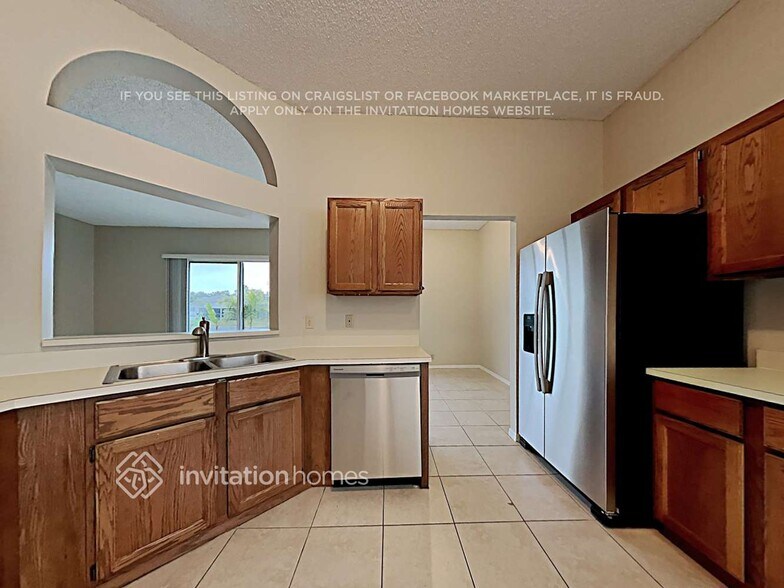 Building Photo - 9912 Cross Pine Ct