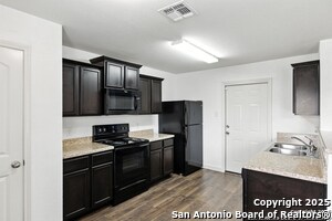 Building Photo - 6031 Southern Vis