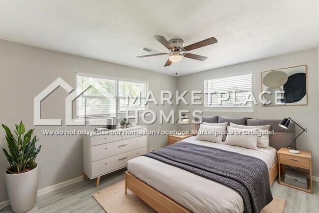 Building Photo - 6517 Marsh Ave NW