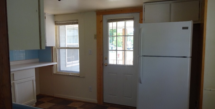 Building Photo - 740 Water St