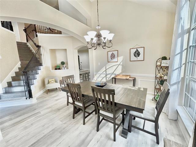 Building Photo - 2122 Trickling Creek Dr