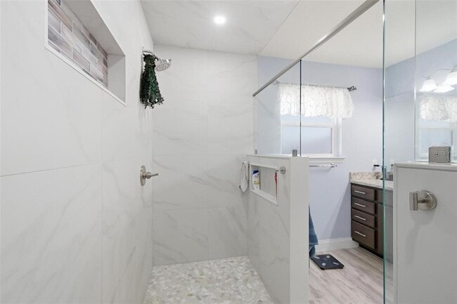 Building Photo - 4 Seaton Valley Path