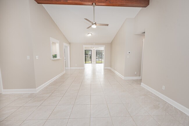 Building Photo - 5722 Gondolier Dr