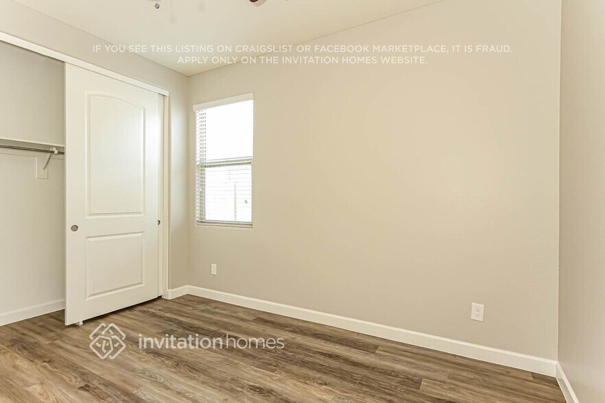 Building Photo - 13435 W Desert Moon Way