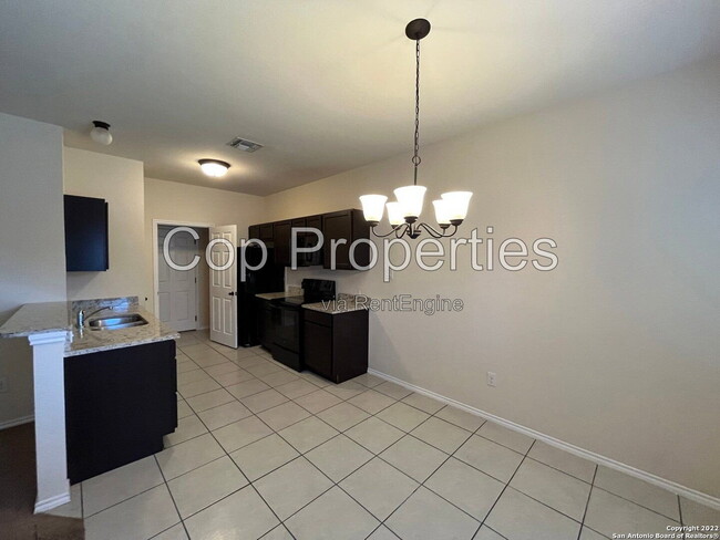 Building Photo - 8712 Azul Sky Ct