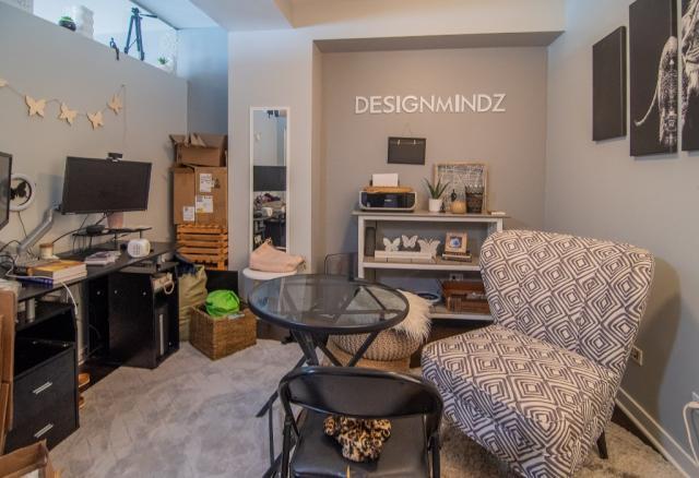 Building Photo - 2 bedroom in CHICAGO IL 60653