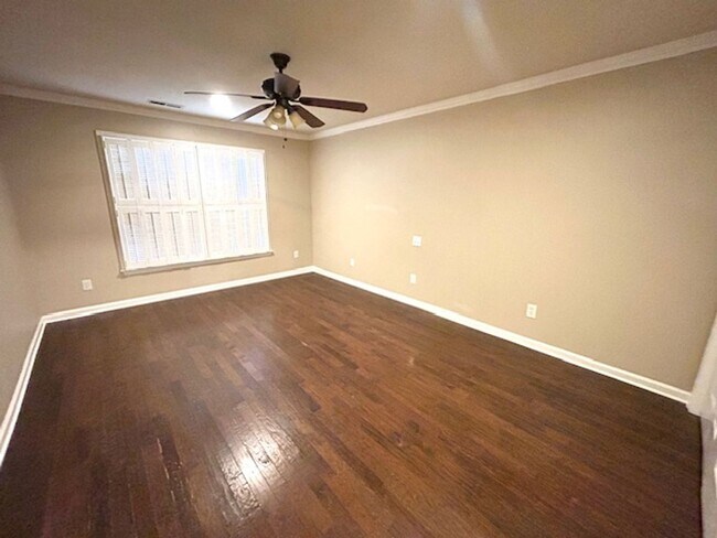 Building Photo - Prime Madison Location – Home for Rent