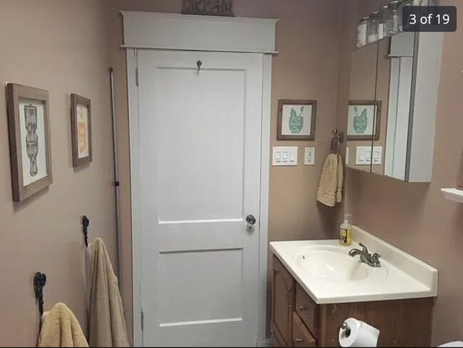 Building Photo - 3349 Ainslie Street