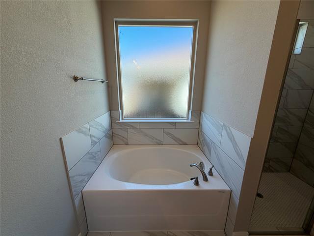 Building Photo - 408 Clark Ave