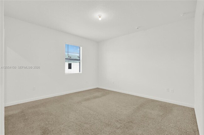 Building Photo - 1161 SW 8th Ave