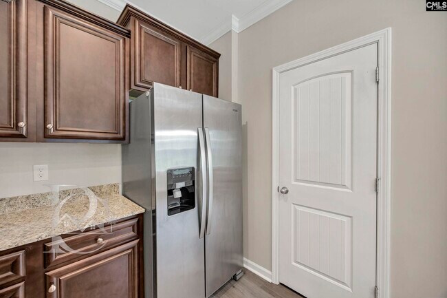 Building Photo - 122 Drummond Wy