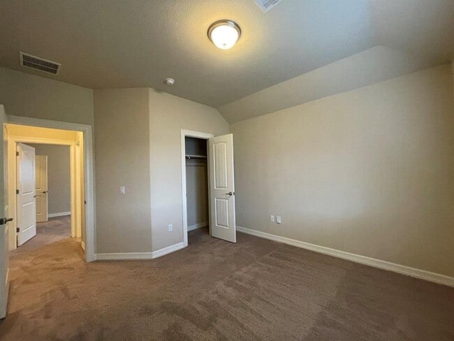 Building Photo - 6505 Alleyton Dr