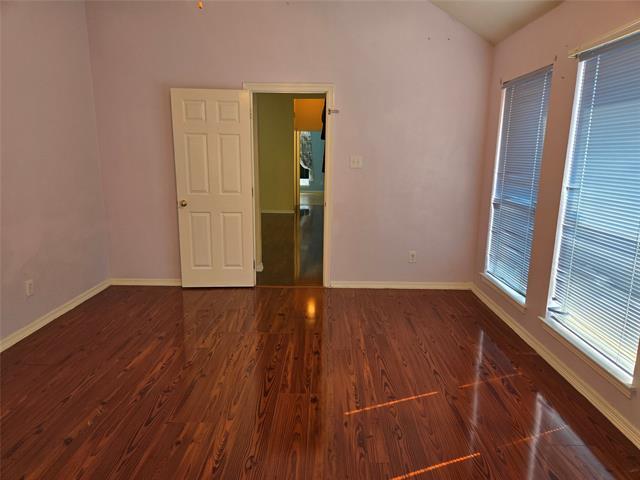 Building Photo - 1712 Alpine Dr