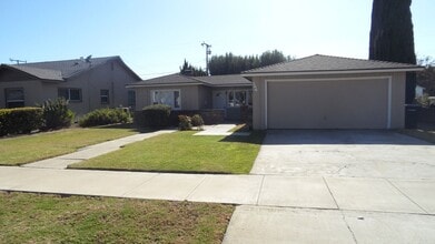 Building Photo - 344 N Shattuck Pl