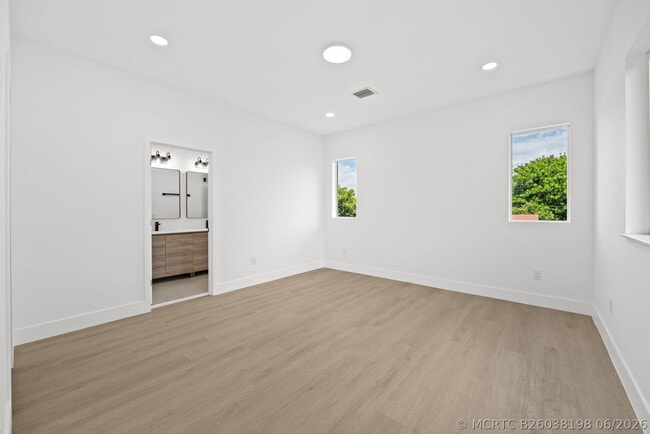 Building Photo - 1355 NW 42nd St