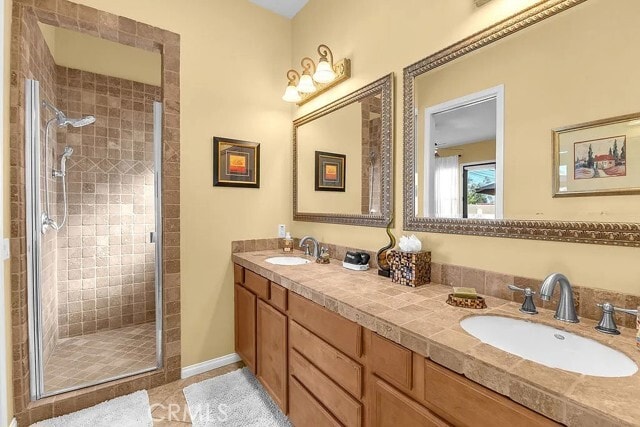 Building Photo - 54052 Avenida Martinez