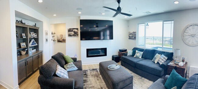 Building Photo - 24956 Ganymede Wy