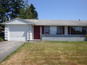 Building Photo - Sauer Briar Rd